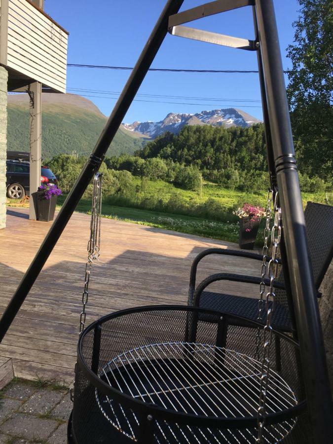 Hundbergan Apartment-Free Parking-15 Min From Tromso Tromsdalen Buitenkant foto